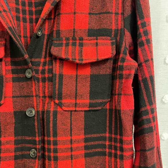 Women’s Checkered Black&Red Jacket - Picture 4 of 5